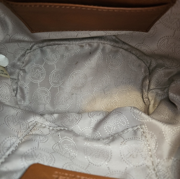 MICHAEL Michael Kors Frankie Drawstring Monogrammed Crossbody - Picture 8 of 14